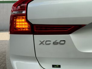 Foto 3 - Volvo XC60 XC60 2.0 T5 Momentum AWD automático