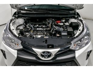 Foto 6 - Toyota Yaris Hatch Yaris 1.5 XL Live CVT automático