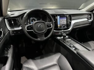 Foto 5 - Volvo XC60 XC60 2.0 T5 Momentum AWD automático