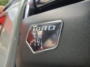 Foto 8 - Fiat Toro Toro Freedom 2.0 diesel AT9 4x4 automático