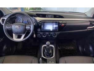 Foto 5 - Toyota Hilux Cabine Dupla Hilux 2.7 SR CD 4x2 (Flex) manual