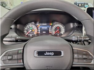 Foto 10 - Jeep Compass Compass 1.3 T270 Sport automático