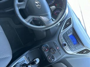 Foto 8 - Hyundai HB20S HB20S 1.6 Premium automático