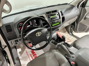 Foto 7 - Toyota Hilux Cabine Dupla Hilux SRV 4X4 3.0 (cab dupla) (aut) automático