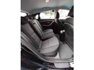 Foto 6 - Hyundai i30 I30 1.6 16V S-CVVT GD (Flex) (Auto) B357 automático