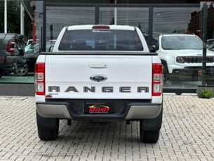 Foto 5 - Ford Ranger (Cabine Dupla) Ranger 2.2 CD XLS (Aut) automático