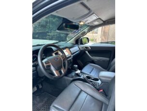 Foto 8 - Ford Ranger (Cabine Dupla) Ranger 3.2 CD Limited 4WD (Aut) automático