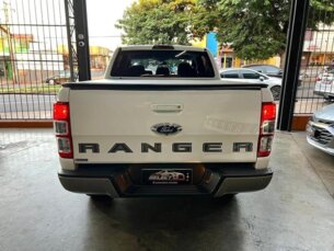 Foto 8 - Ford Ranger (Cabine Dupla) Ranger 2.2 CD XLS 4WD (Aut) automático