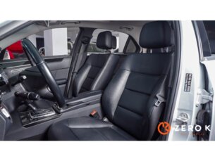 Foto 9 - Mercedes-Benz Classe E E 250 CGI BlueEfficiency Avantgarde automático