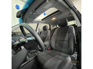 Foto 10 - Hyundai i30 i30 GLS 2.0 16V Top (aut.) automático