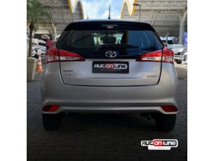 Foto 9 - Toyota Yaris Hatch Yaris 1.3 XL Live CVT automático