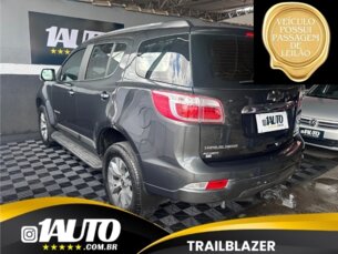 Foto 2 - Chevrolet TrailBlazer TrailBlazer 2.8 CTDI LTZ 7L 4WD automático