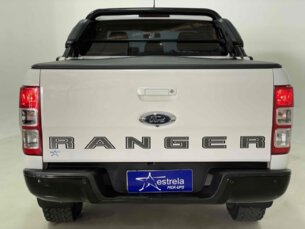 Foto 6 - Ford Ranger (Cabine Dupla) Ranger 2.2 CD XLS (Aut) automático