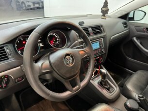 Foto 7 - Volkswagen Jetta Jetta 2.0 Trendline Tiptronic (Flex) automático