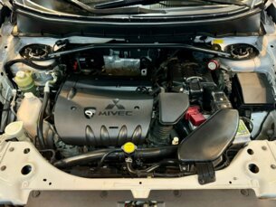 Foto 10 - Mitsubishi Outlander Outlander 2.0 16V CVT automático
