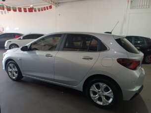 Foto 4 - Chevrolet Onix Onix 1.0 Turbo Premier (Aut) automático