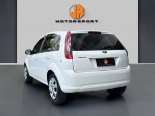 Foto 8 - Ford Fiesta Hatch Fiesta Hatch SE 1.0 RoCam (Flex) manual