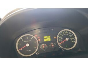 Foto 3 - Hyundai HR HR 2.5 CRDI manual