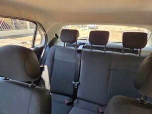 Foto 9 - Volkswagen Gol Gol 1.0 manual