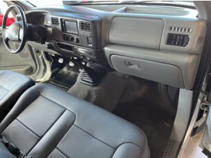 Foto 10 - Ford F-250 F-250 XLT 4x2 3.9 (Cab Simples) manual