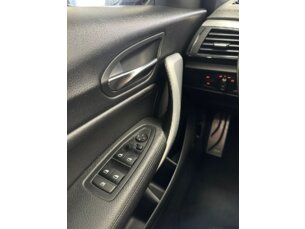 Foto 5 - BMW Série 1 125i M Sport automático