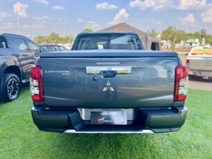 Foto 6 - Mitsubishi L200 Triton L200 Triton Sport 2.4 D HPE-S 4WD (Aut) automático