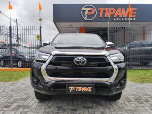 Foto 5 - Toyota Hilux Cabine Dupla Hilux 2.8 TDI CD SRX 4x4 (Aut) automático