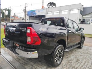 Foto 8 - Toyota Hilux Cabine Dupla Hilux 2.8 TDI CD SRX 4x4 (Aut) automático