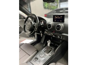 Foto 10 - Audi A3 A3 1.8 TFSI Sport S Tronic automático