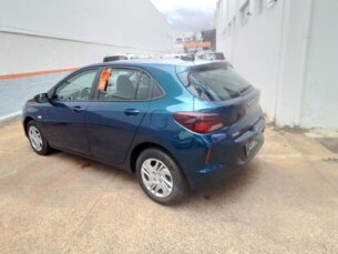 Foto 4 - Chevrolet Onix Onix 1.0 LT manual