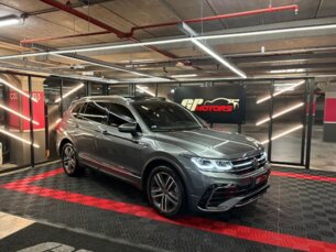 Foto 2 - Volkswagen Tiguan Tiguan Allspace 2.0 TSI R-Line automático