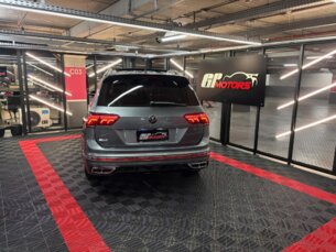 Foto 3 - Volkswagen Tiguan Tiguan Allspace 2.0 TSI R-Line automático