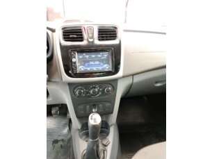 Foto 9 - Renault Logan Logan Expression 1.6 8V (Flex) manual