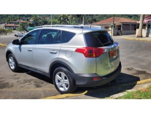 Foto 10 - Toyota RAV4 RAV4 2.0 16v CVT automático