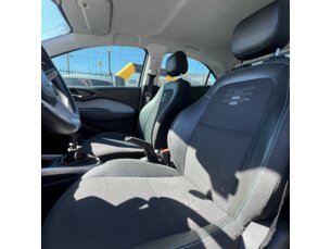 Foto 8 - Chevrolet Onix Onix 1.4 LT SPE/4 manual