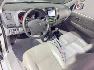 Foto 7 - Toyota Hilux Cabine Dupla Hilux SRV 4X4 3.0 (cab dupla) (aut) automático