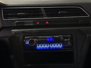 Foto 7 - Volkswagen Voyage Voyage 1.0 manual