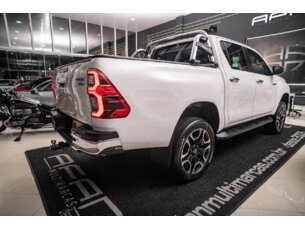 Foto 5 - Toyota Hilux Cabine Dupla Hilux 2.7 CD SR automático