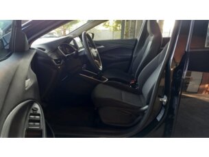 Foto 8 - Chevrolet Onix Onix 1.0 LT manual