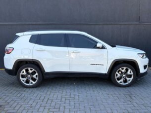 Foto 8 - Jeep Compass Compass 2.0 Limited automático