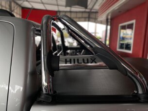 Foto 9 - Toyota Hilux Cabine Dupla Hilux 2.7 4x4 CD STD (Flex) automático