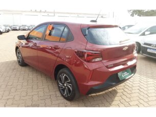 Foto 3 - Chevrolet Onix Onix 1.0 LT manual