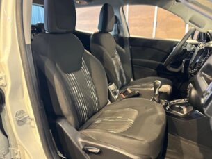 Foto 7 - Fiat Toro Toro 1.8 Endurance (Aut) automático