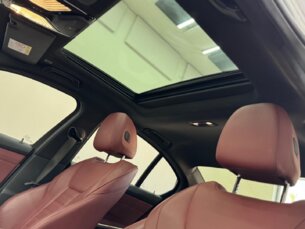 Foto 8 - BMW Série 3 320i M Sport Flex automático