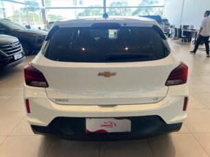 Foto 5 - Chevrolet Onix Onix 1.0 Turbo LT manual