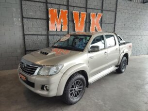 Foto 1 - Toyota Hilux Cabine Dupla Hilux 3.0 TDI 4x4 CD SRV (Aut) automático