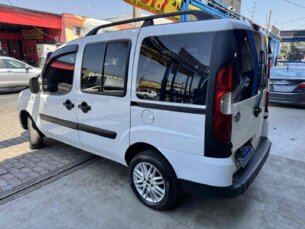 Foto 6 - Fiat Doblò Doblò 1.8 Essence 7l manual