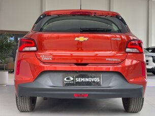 Foto 5 - Chevrolet Onix Onix 1.0 Turbo Premier (Aut) automático