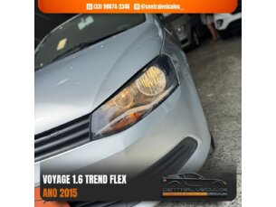 Foto 2 - Volkswagen Voyage Voyage 1.6 VHT (Flex) manual