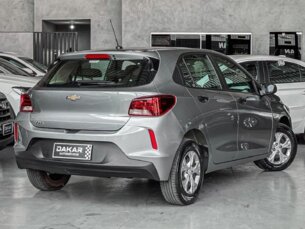 Foto 5 - Chevrolet Onix Onix 1.0 LT manual